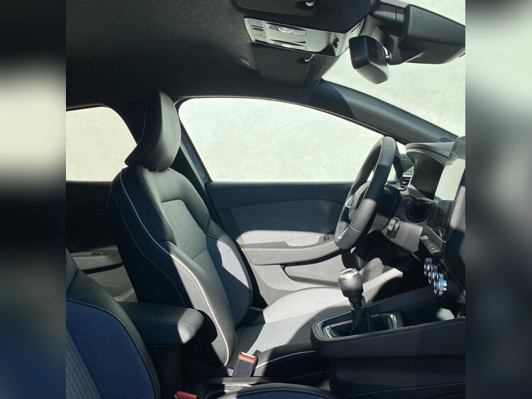 Renault Clio TECHNO TCE 90 cv foto 11